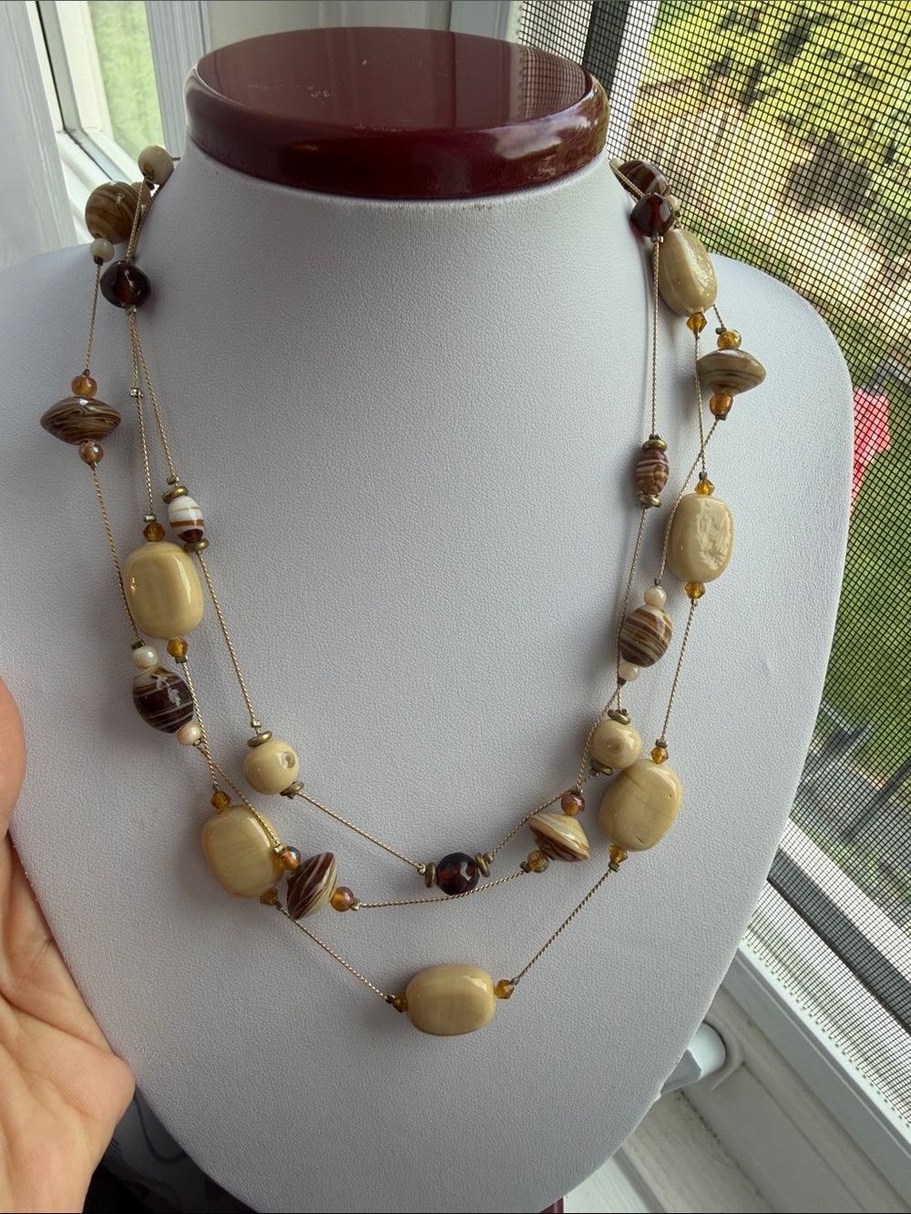 Vintage Korea Triple‑Strand Beaded Necklace – Gold Chain, Natural Earth Tones